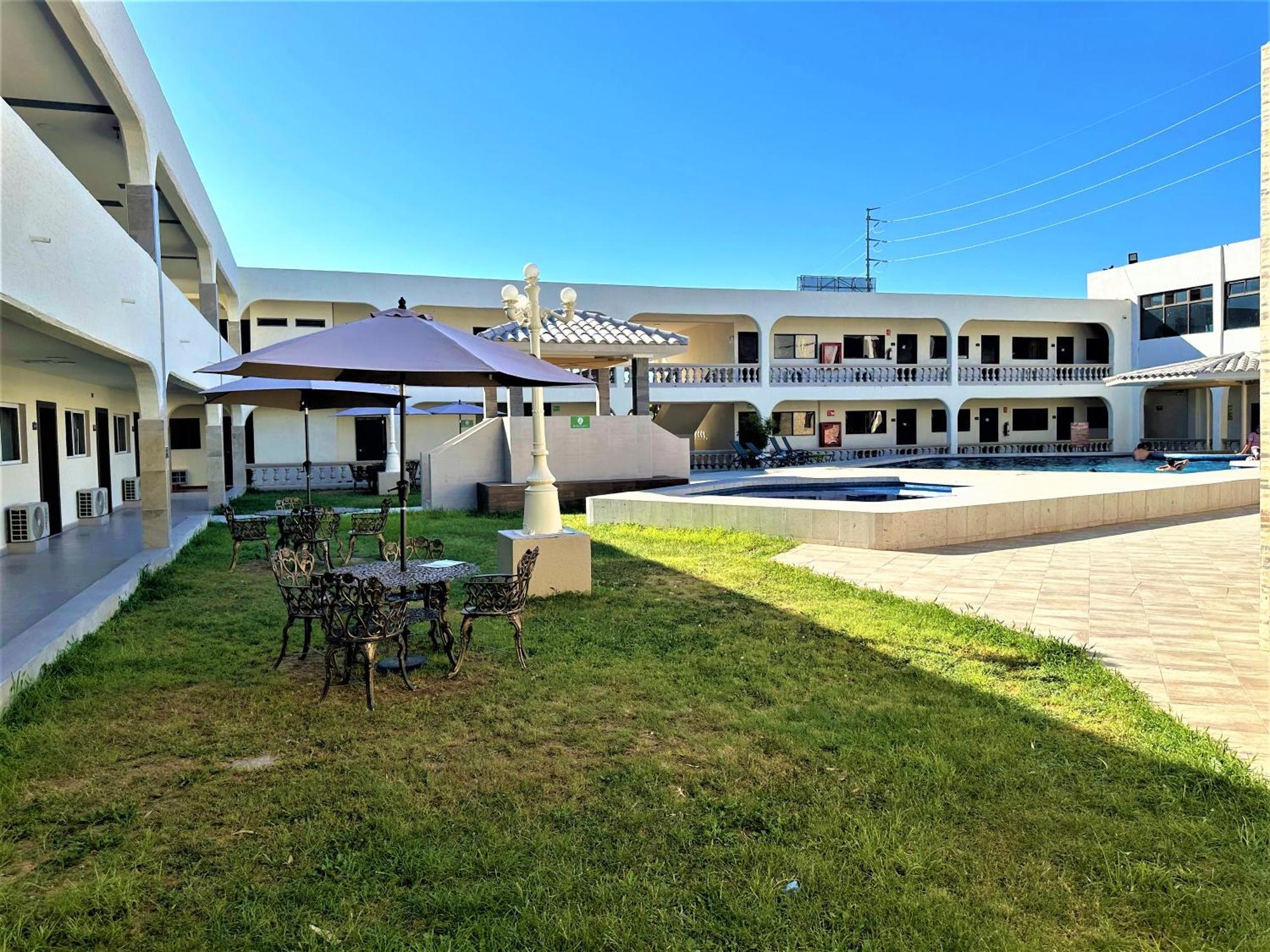 Kavia Meoqui Hotel & Suites Dış mekan fotoğraf