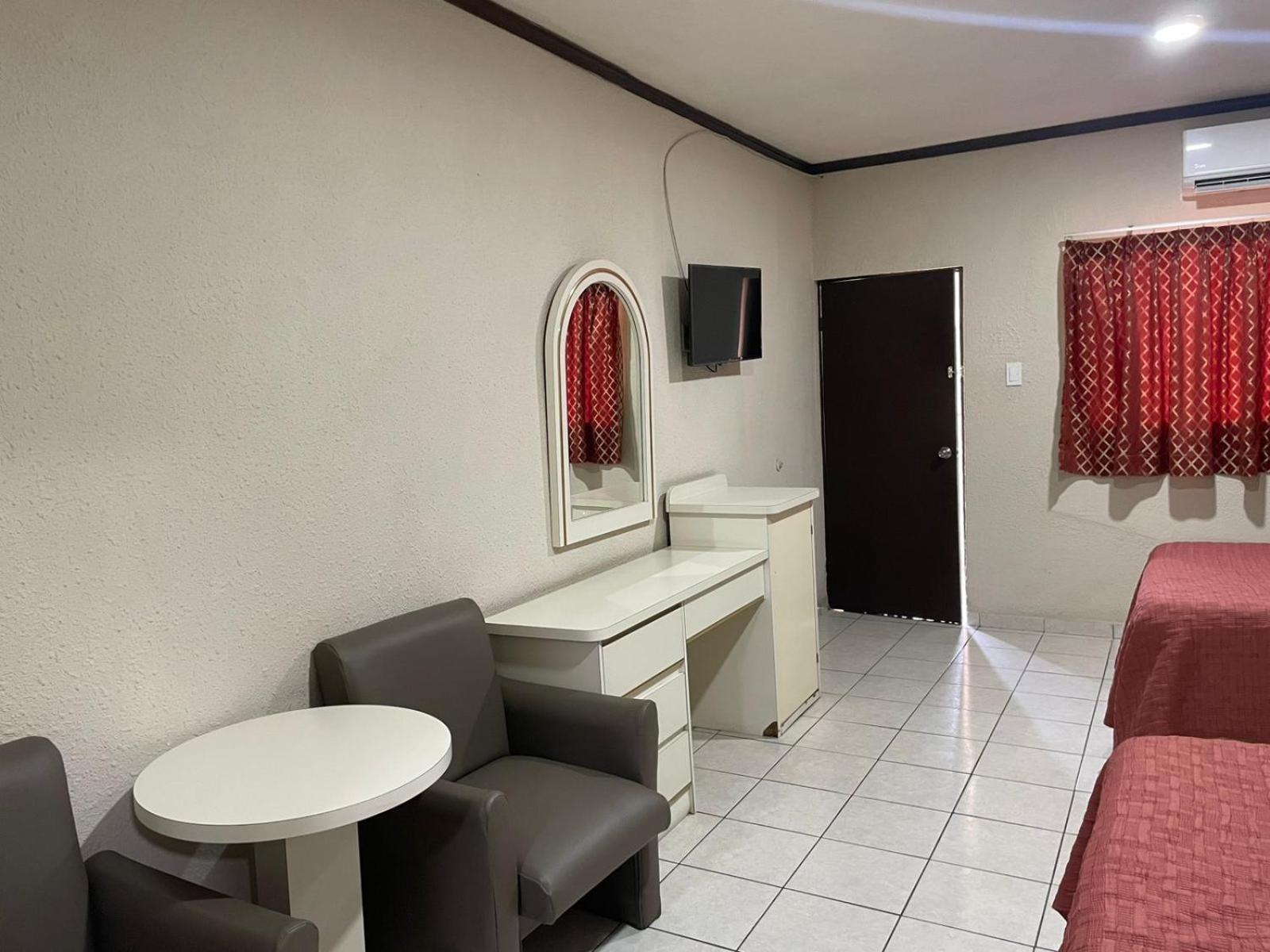 Kavia Meoqui Hotel & Suites Oda fotoğraf